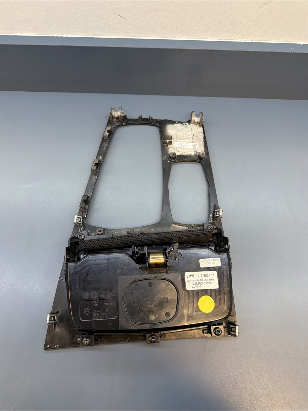 2009-2015 BMW 7 Series Center Console Shifter Surround Trim Bezel 9113863