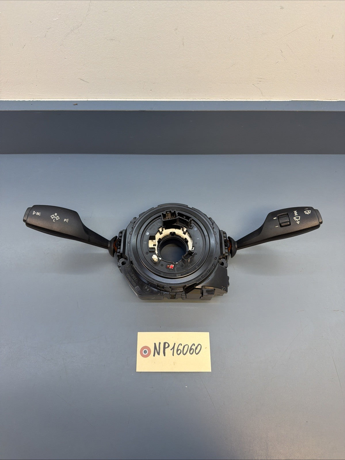 OEM 2012-2018 BMW F30 F31 Steering Column Switch Clock Spring 9253746