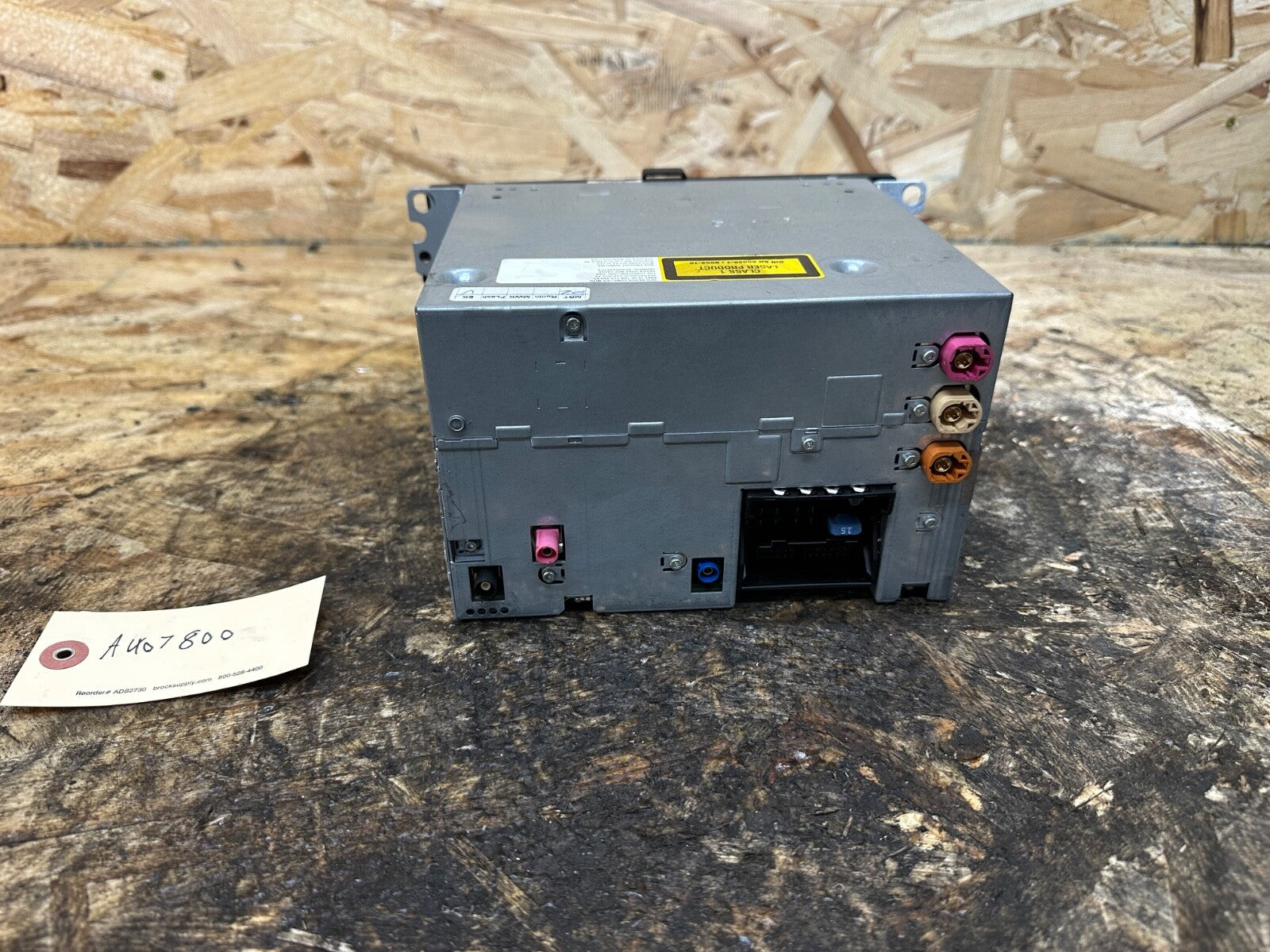 BMW E90 335xi GPS NAVIGATION RADIO CD PLAYER OEM BMW 9222863