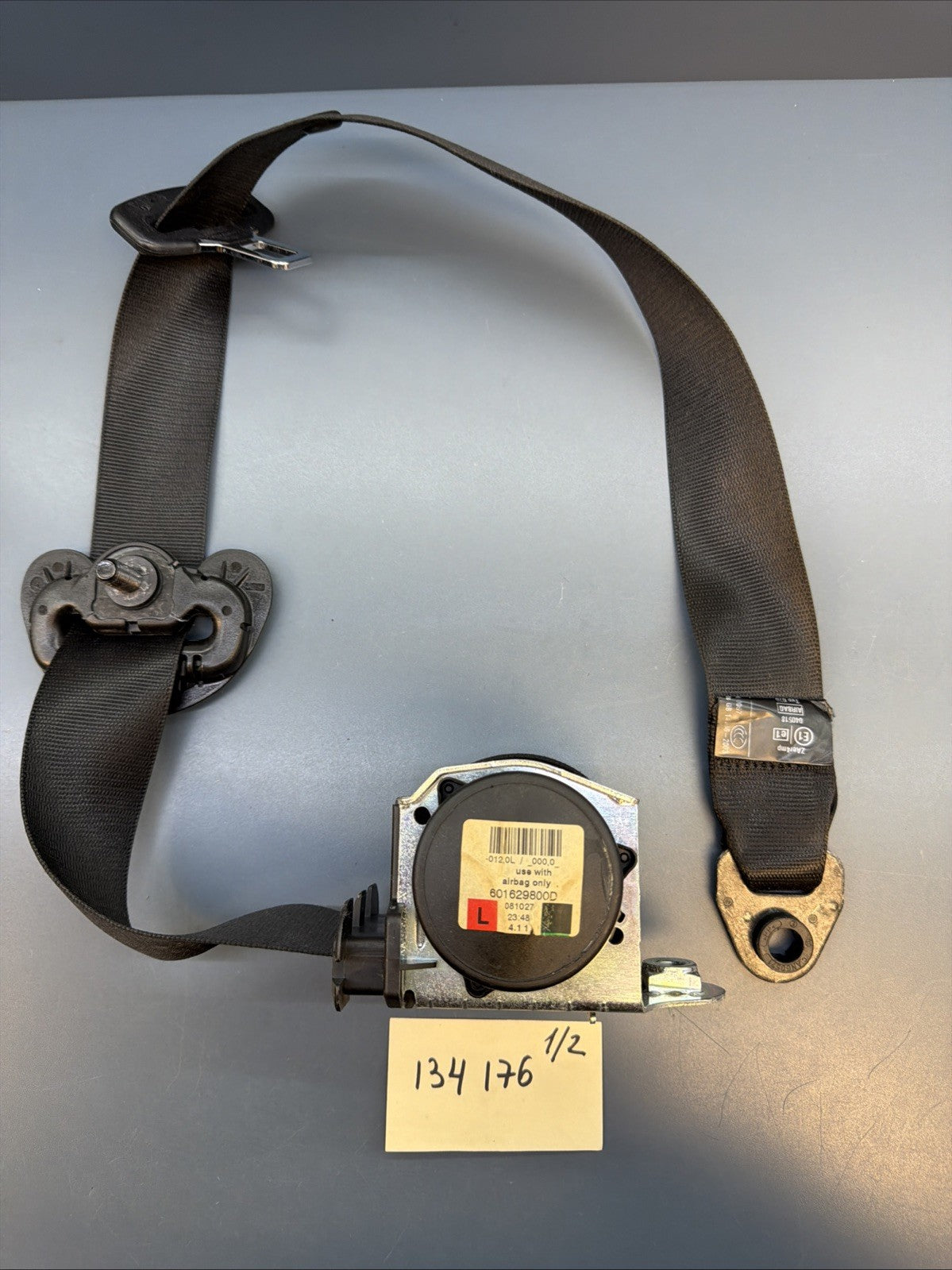 OEM Front Left Seat Belt FOR 2007 2008 2009 BMW 528i 535I E60 601629800D