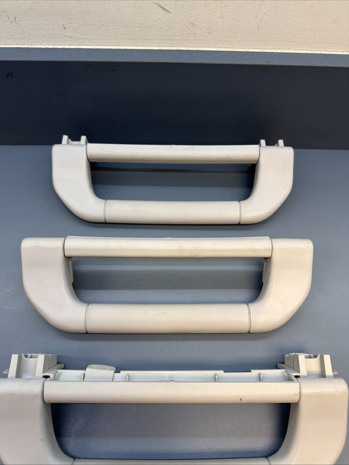 2006-2008  BMW  E65 750i  OVERHEAD GRAB HANDLES GRAY SET OF 4