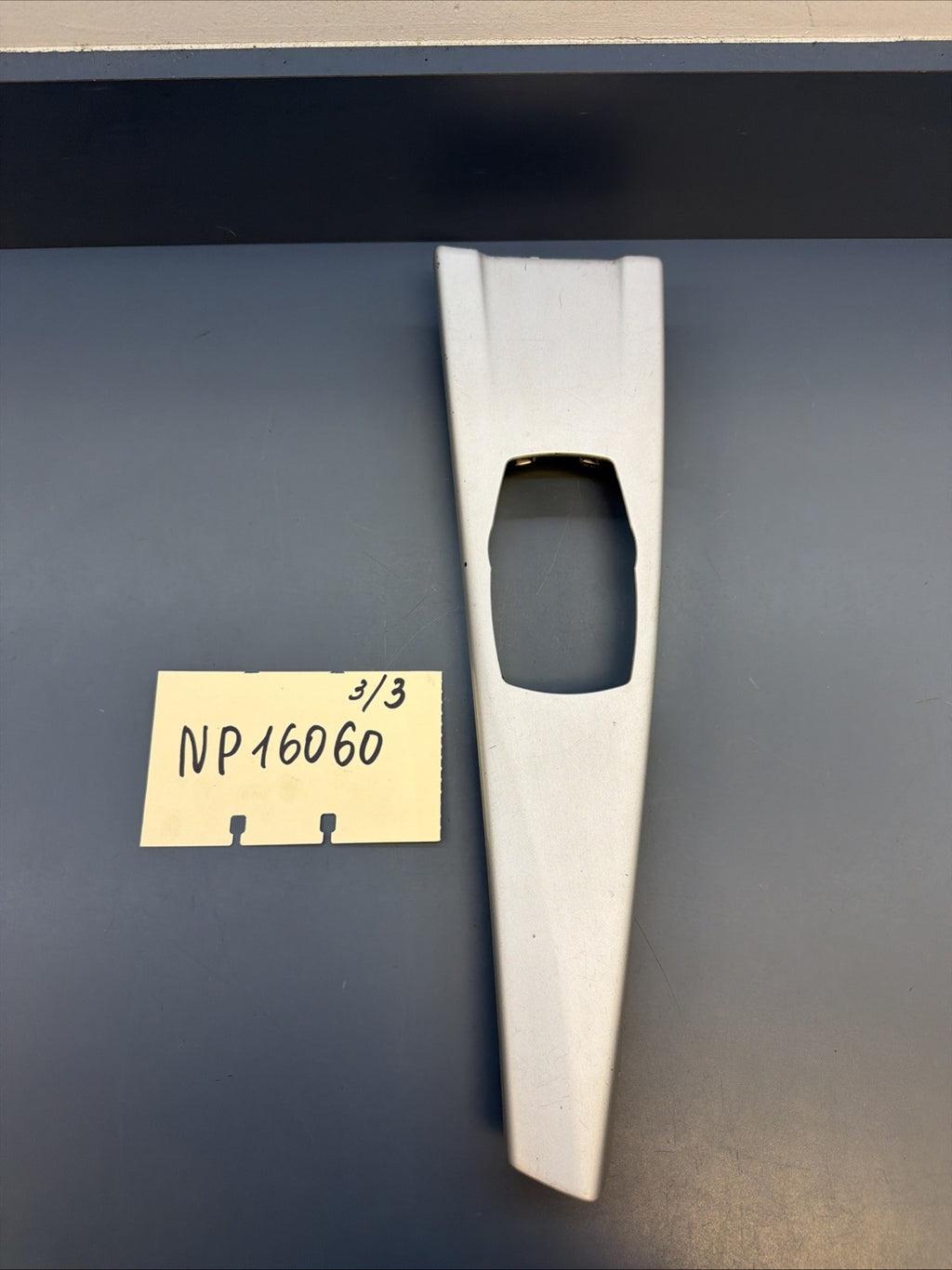 12-16 BMW F30 F31 F34 3-SERIES CENTER CONSOLE TRIM COVER PANEL 9218919 OEM