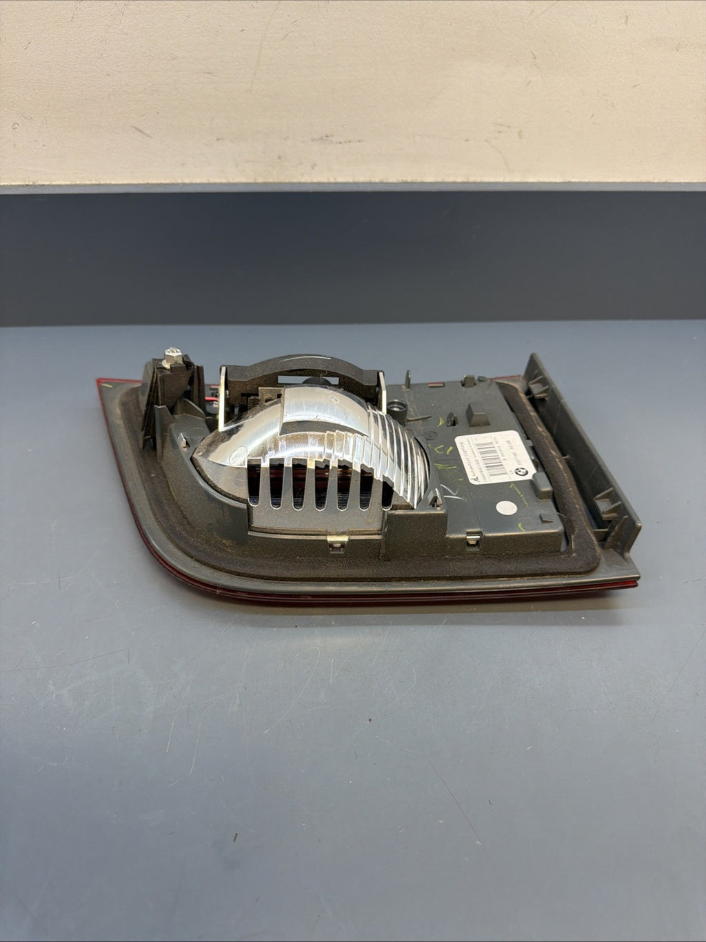 2010-2013 BMW X5 E70 LCI REAR TAIL LIGHT LEFT DRIVER SIDE INNER 7227793