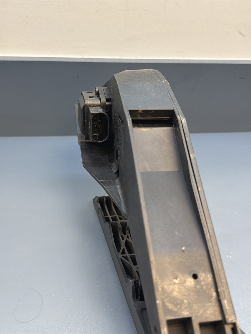 04-10 BMW E60 E61 528i 530i 550i Gas Accelerator Pedal OEM 6772645