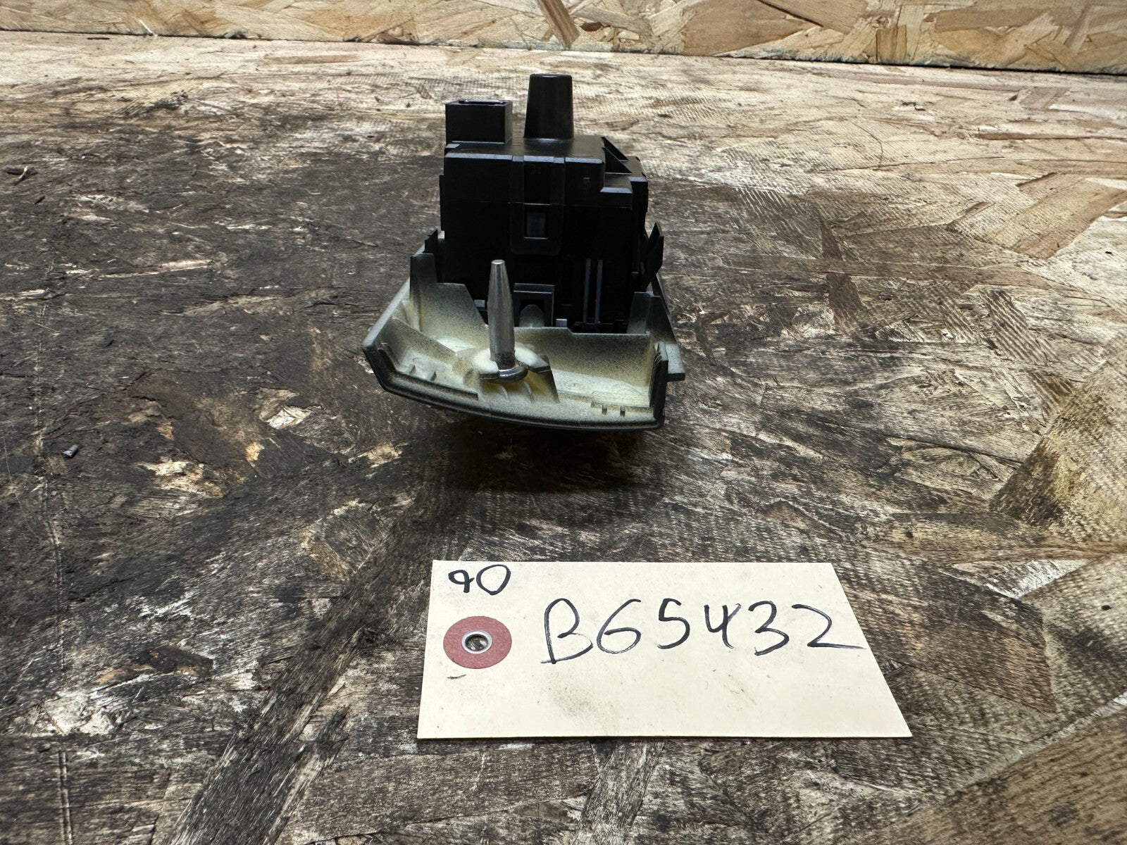 BMW 06-13 E9X 3 SERIES HEADLIGHT FOG LIGHT CONTROL SWITCH BLACK OEM 6938864