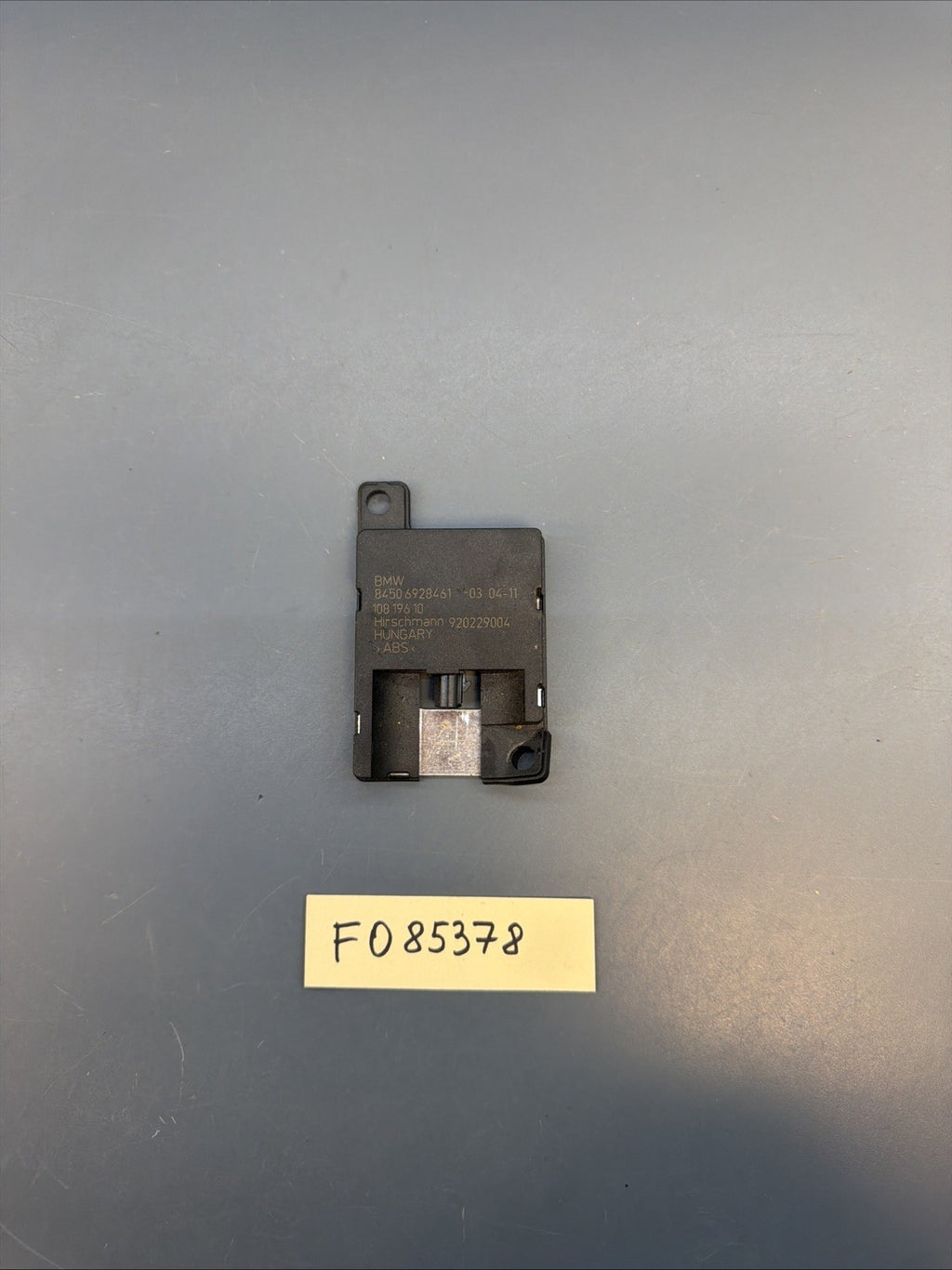 2009-2011 BMW 328i OEM Bluetooth Antenna Amplifier Control Module 6928461