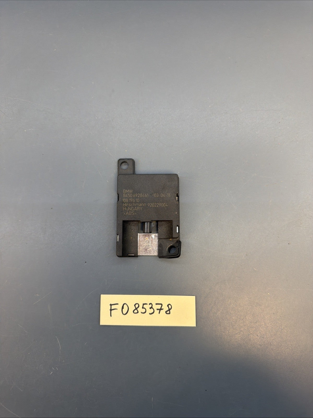 2009-2011 BMW 328i OEM Bluetooth Antenna Amplifier Control Module 6928461