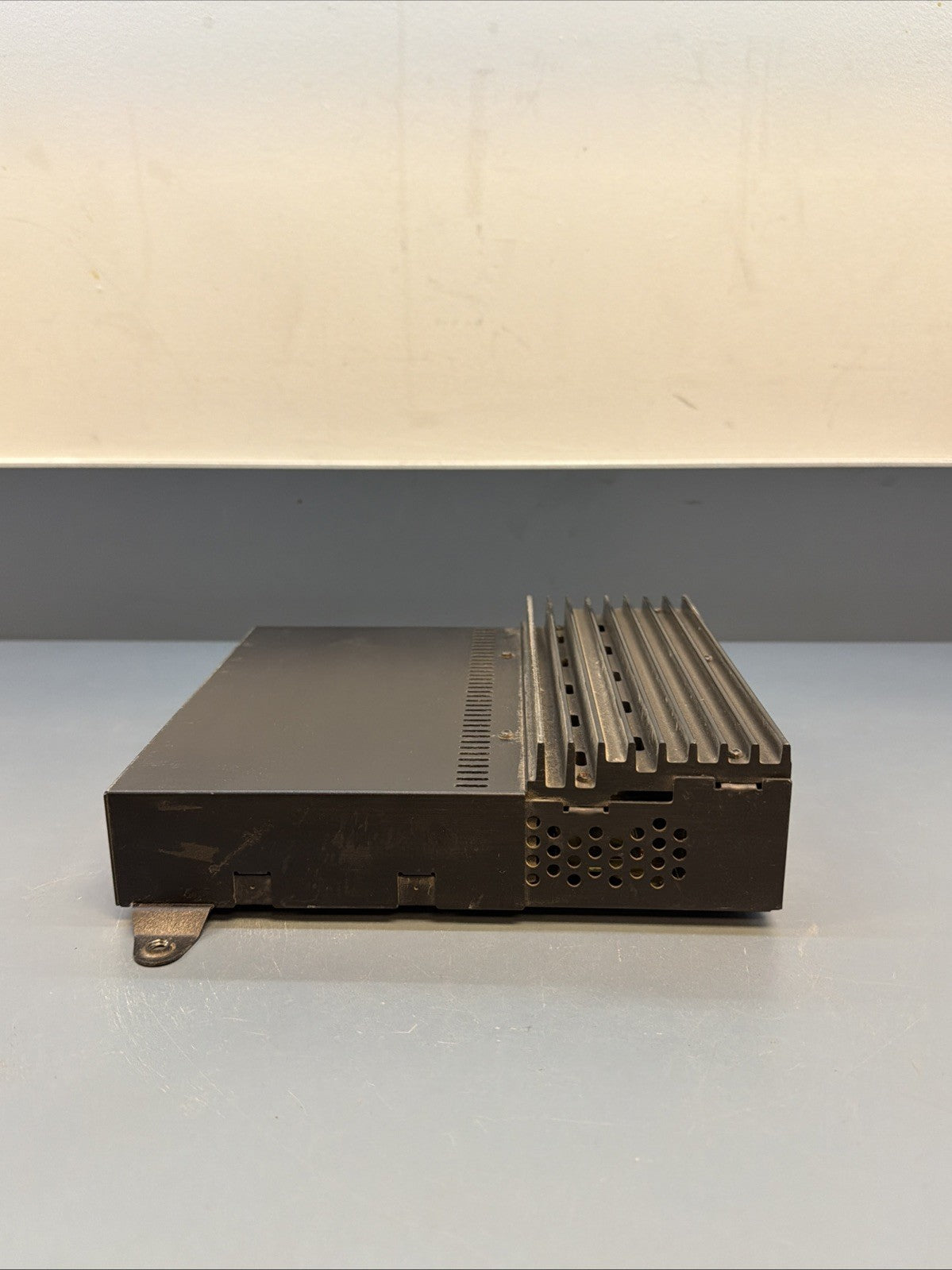 1999 - 2004 OEM BMW 325I AUDIO STEREO RADIO AMP Amplifier 8380955