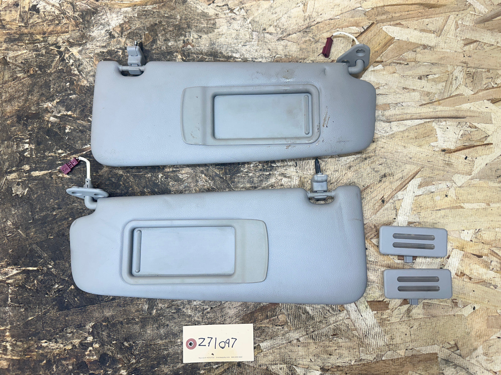 BMW 04-13 E90 3 SERIES SUNVISORS+OVERHEAD READING LIGHT GRAY 4PC SET 6962011