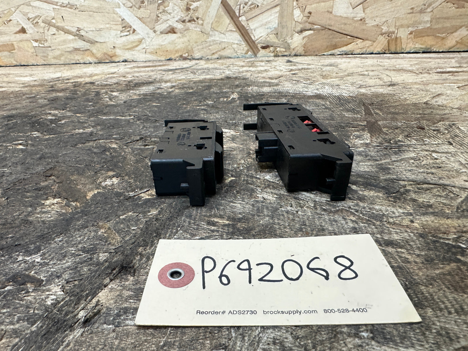 BMW 97-06 E46 3 SERIES CENTER CONSOLE WINDOW CONTROL SWITCHES 8381518+8381514