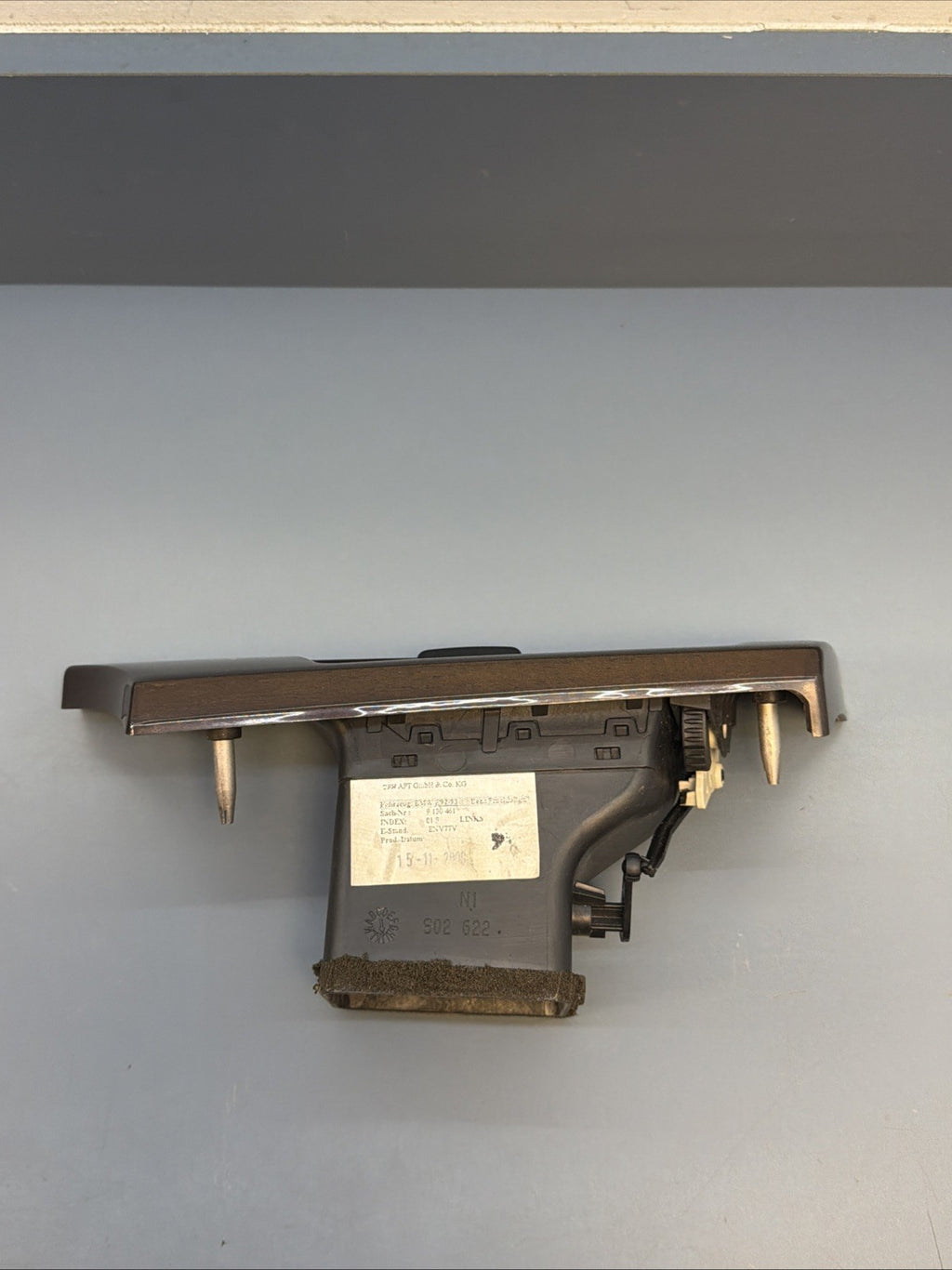 06-13 OEM BMW E90 E92 E93 335 328 M3 Left Driver Side Dashboard Air Vent 9130459