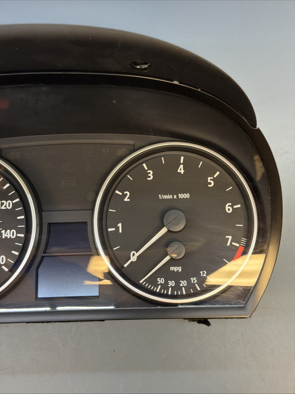06-13 BMW E90 E91 E92 E93 Speedometer Instrument Cluster Siemens 6983495 132K