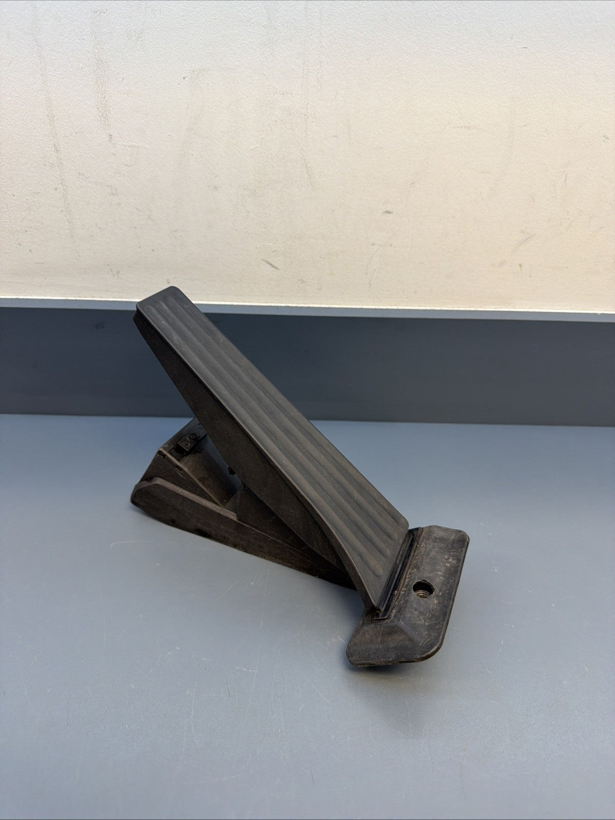 07-13 BMW E70 X5 Acceleration Pedal Gas Throttle Assembly Unit 6789998 OEM