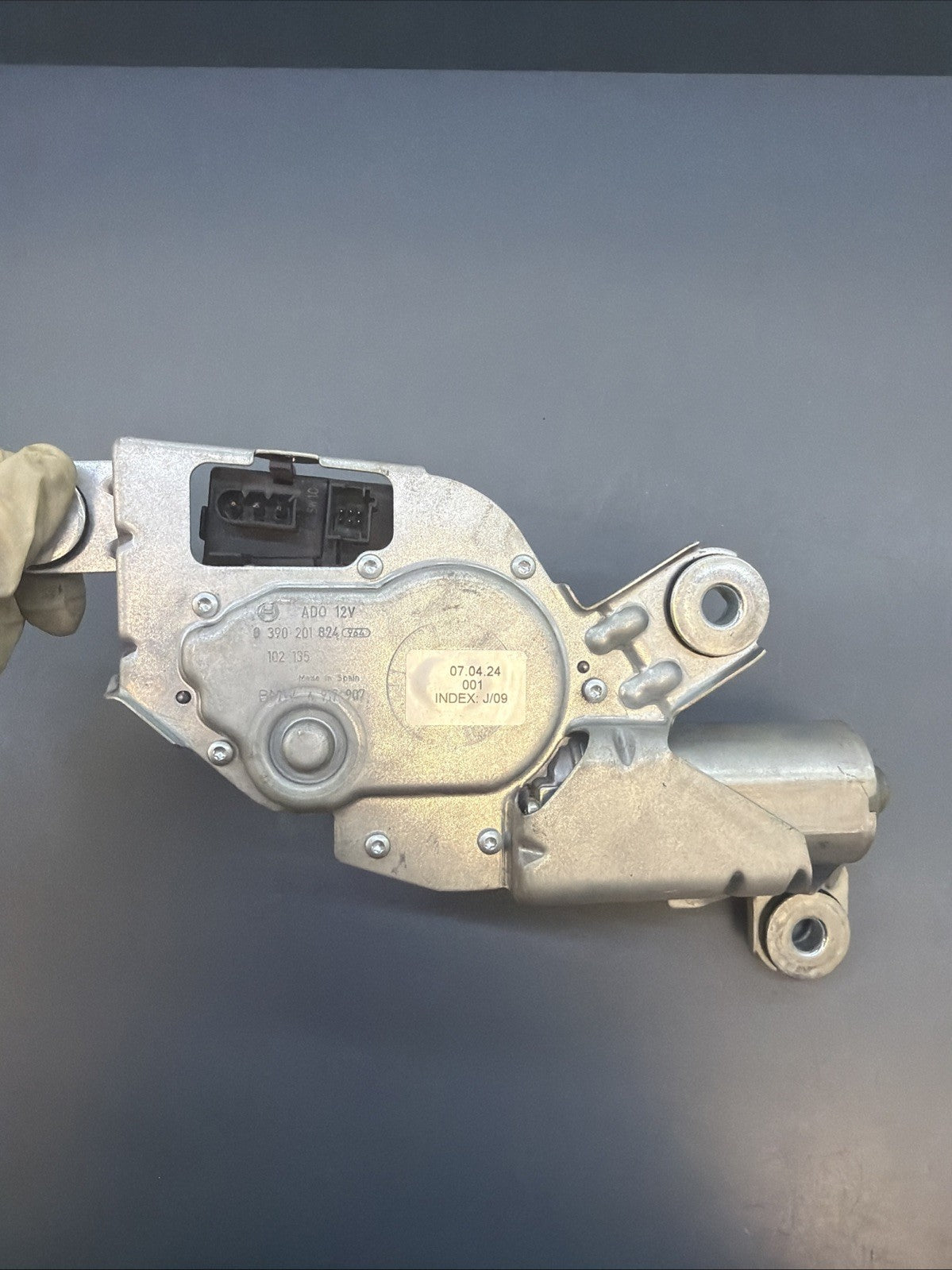 2004-10 BMW E83 X3 Rear Hatch Liftgate Glass Windshield Wiper Motor OEM 6917907