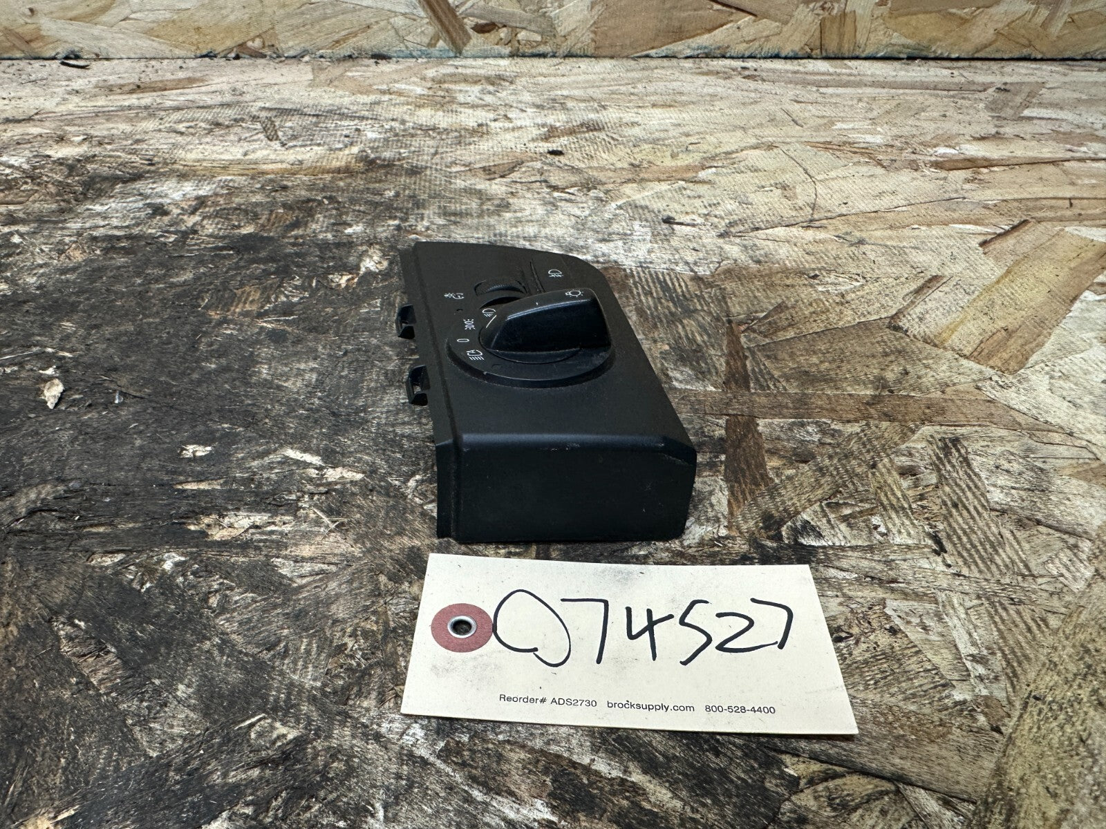 BMW 2003-2005 E83 X3 FRONT HEADLIGHT DIMMER SWITCH BLACK OEM 3415113