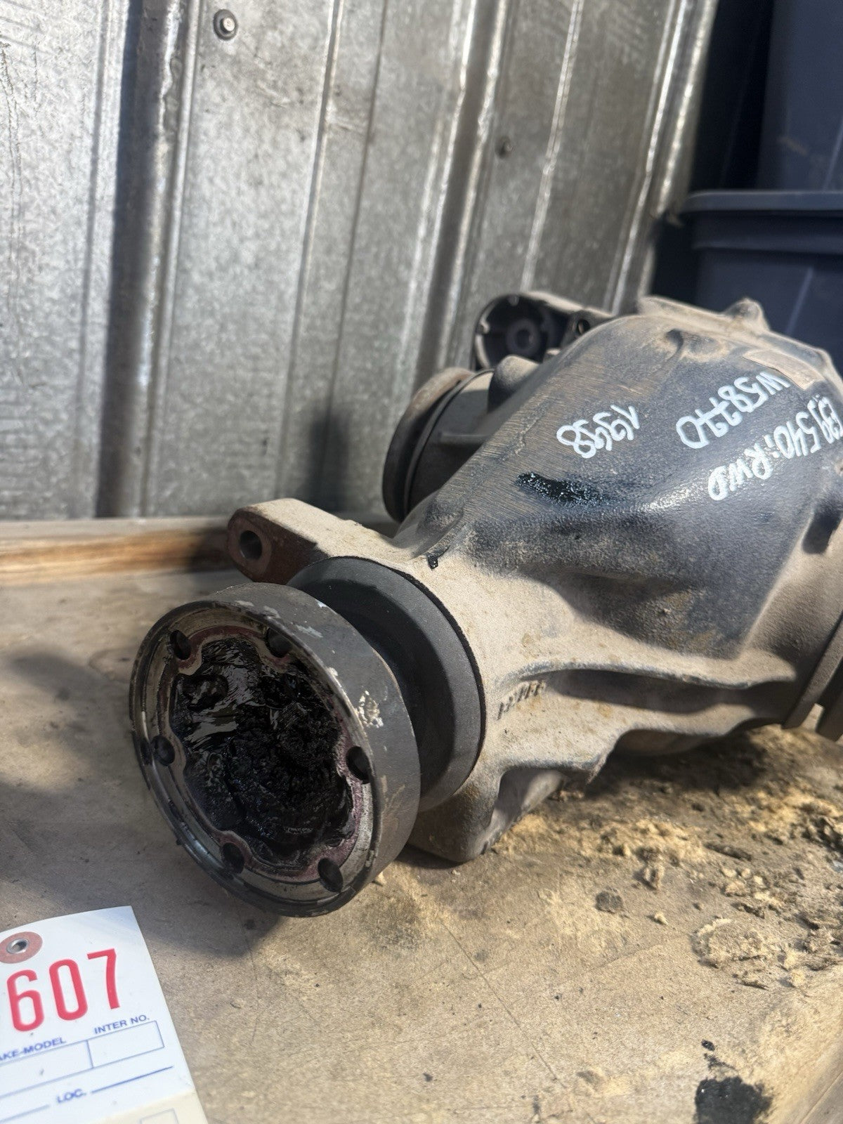 BMW E39 540i Rear Final Drive Differential 2.81 Open 1997-2003 OEM
