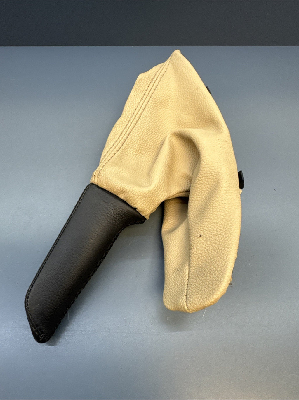 06-13 BMW E90 E92 E93 3 Series E Brake Handle Leather Cover 7137537 Oem