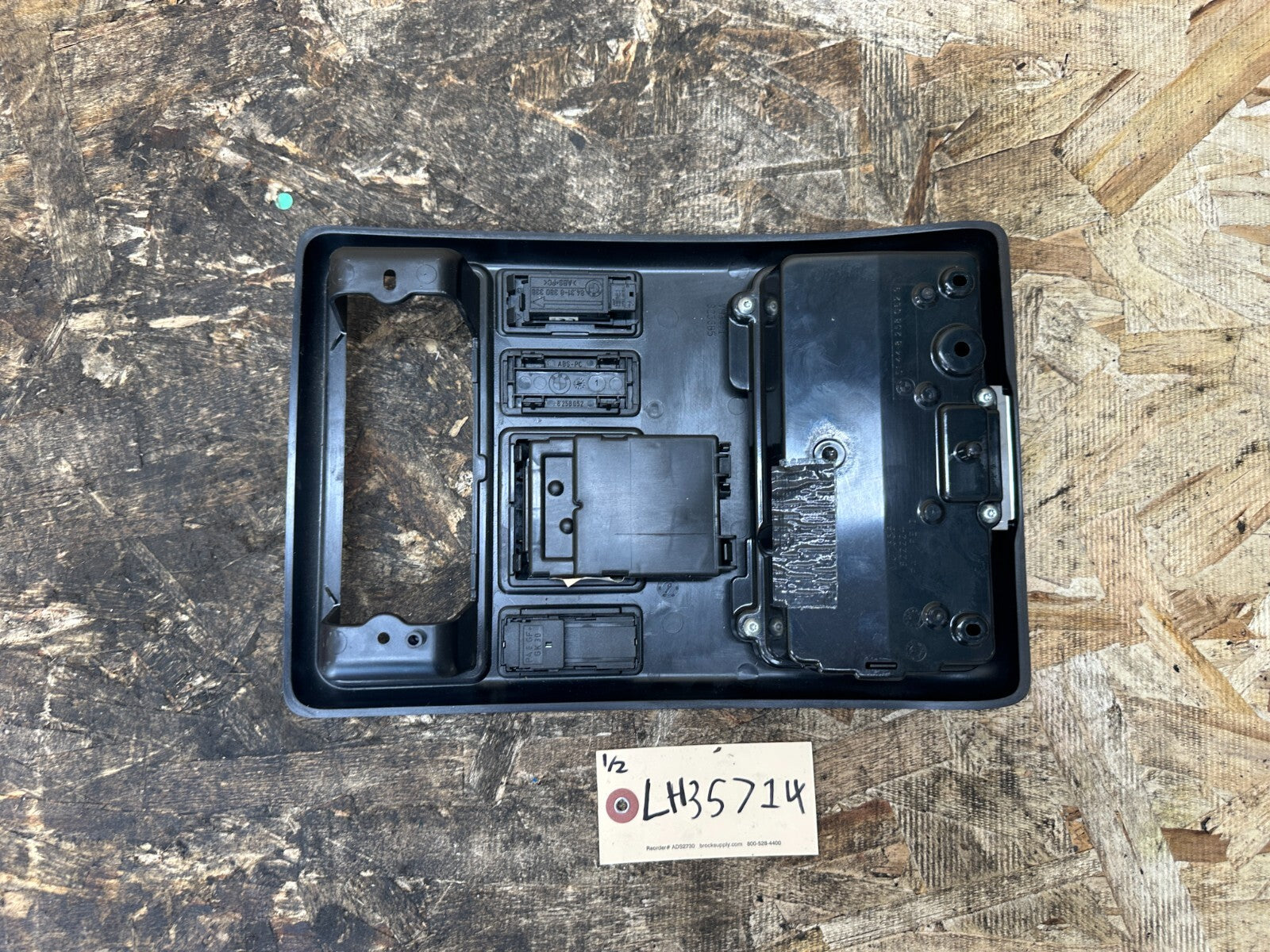 BMW 99-06 E53 X5 FRONT OVERHEAD SUNROOF SWITCH CONSOLE PANEL BLACK TRIM 8258062