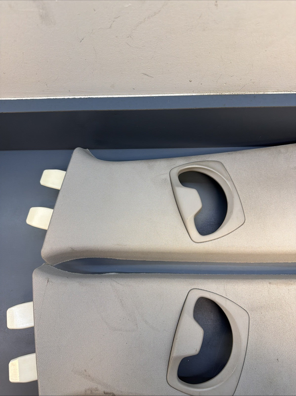 07-11 BMW E90 SEDAN B PILLAR SEAT BELT COVER TRIM LEFT RIGHT 7058335 7058336