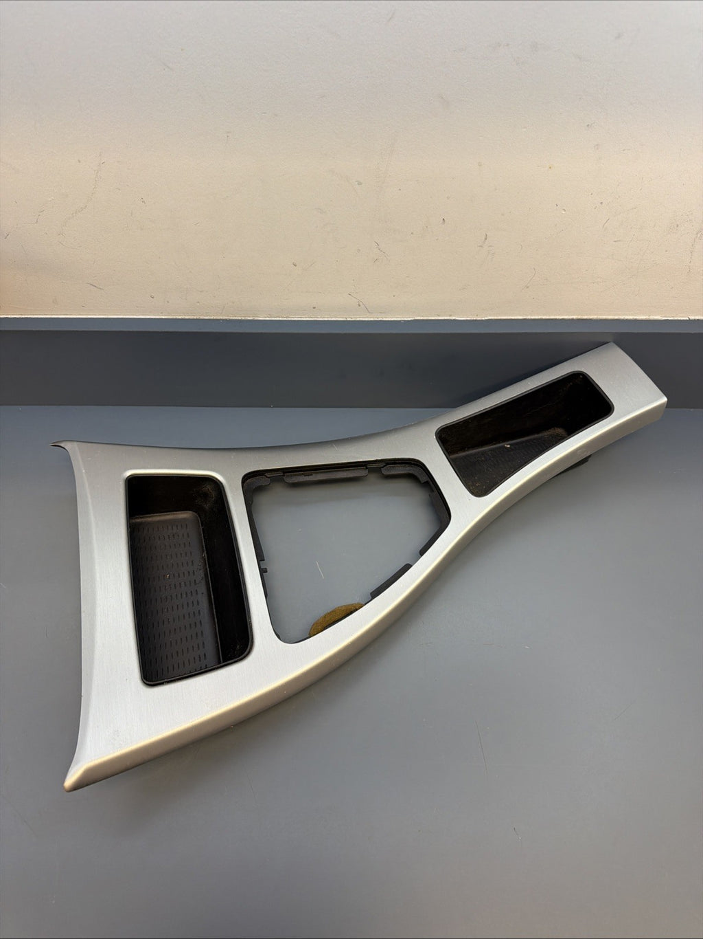 08-13 BMW 328i E90 E92 Center Console Gear Shifter Trim Panel Bezel 9198283