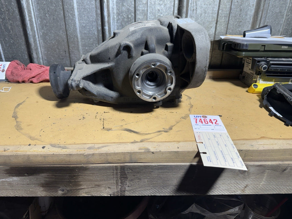 BMW REAR DIFFERENTIAL E60 SERIES 525Xi AUTO FINAL DRIVE 4.10 7541546