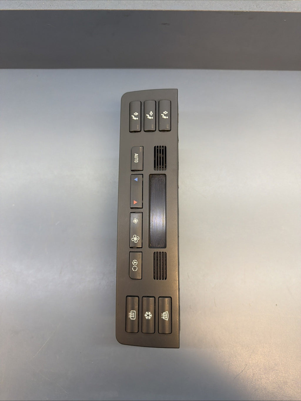 BMW 2001-2006 E46 3 SERIES AC HEATER CLIMATE CONTROL PANEL OEM 6917004