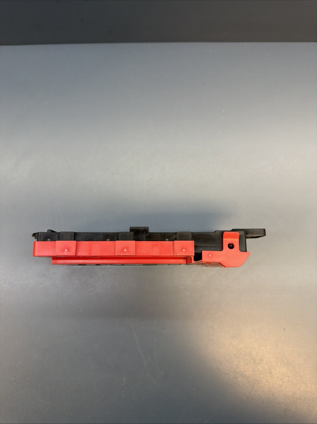 12-18 BMW F31 328d BMW BATTERY POWER DISTRIBUTION FUSE BOX 9227752 OEM