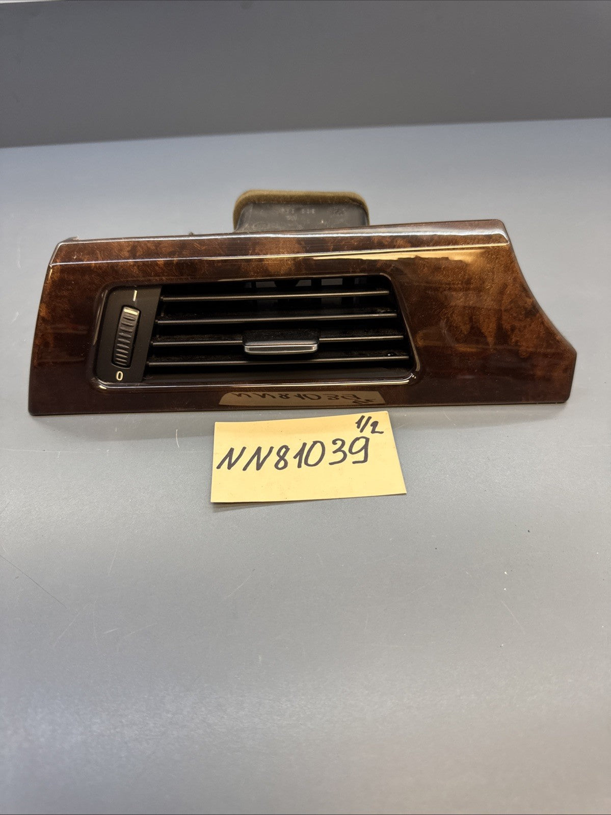 06-13 BMW E93 328i 335i Left Driver Side Dash Air Vent Flow Grill 9130459OEM