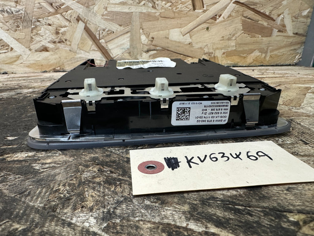 BMW 06-12 E90 E9X FRONT UPPER SUNROOF INTERIOR LIGHT CONTROLS GRAY OEM 6976340