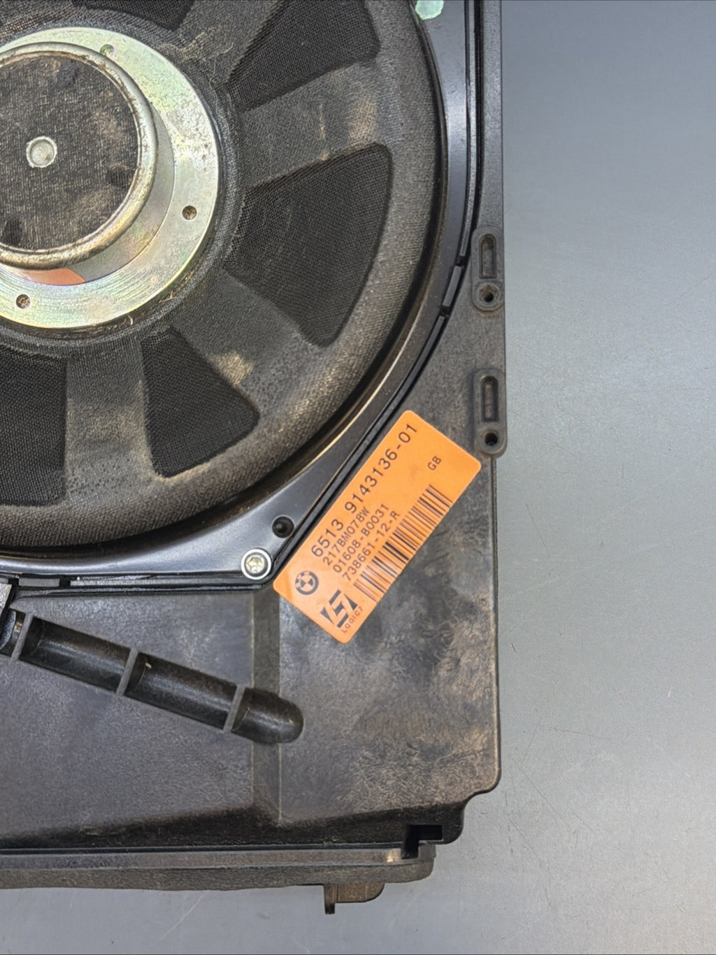 06-15 BMW X1 128I 330XI RIGHT PASSENGER SIDE SPEAKER SUBWOOFER OEM 65139143136
