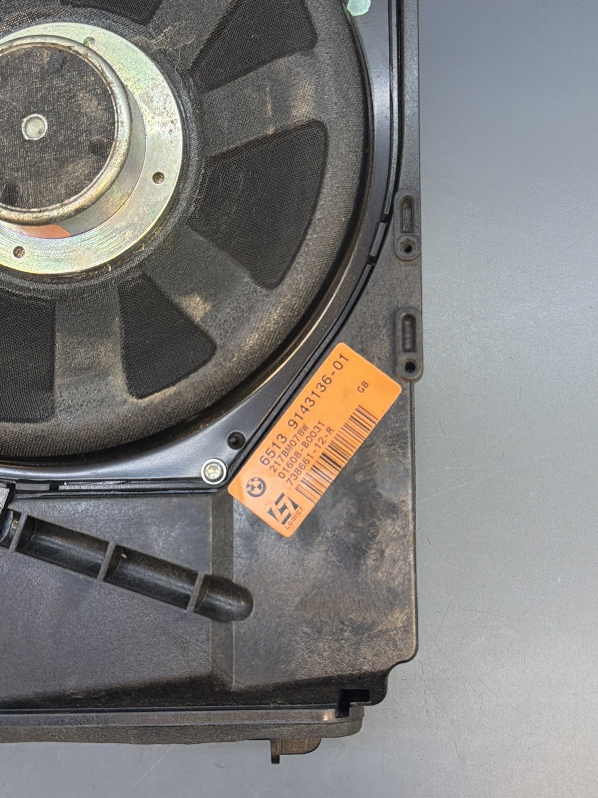 06-15 BMW X1 128I 330XI RIGHT PASSENGER SIDE SPEAKER SUBWOOFER OEM 65139143136