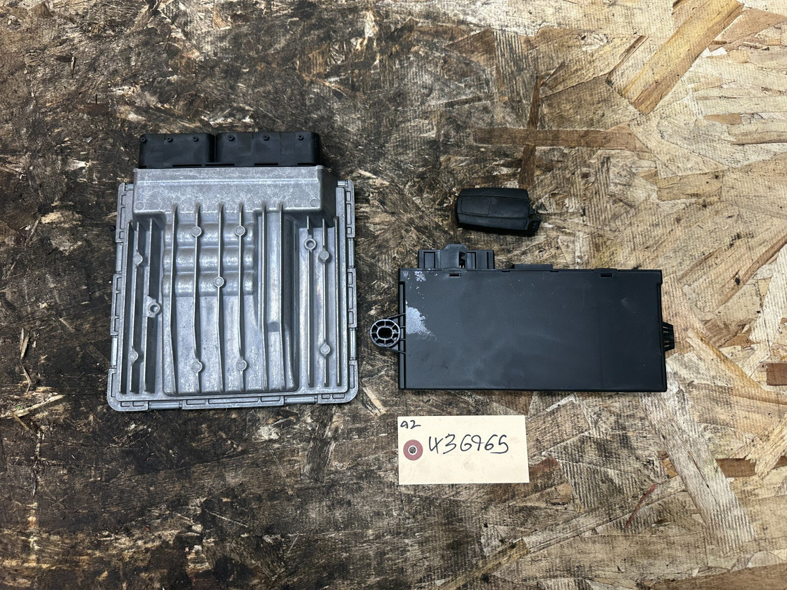 BMW 2009-2013 E90 ECU+CAS(IMMOBILIZER)+KEY VIN MATCHED SET OEM 9147227+7594485