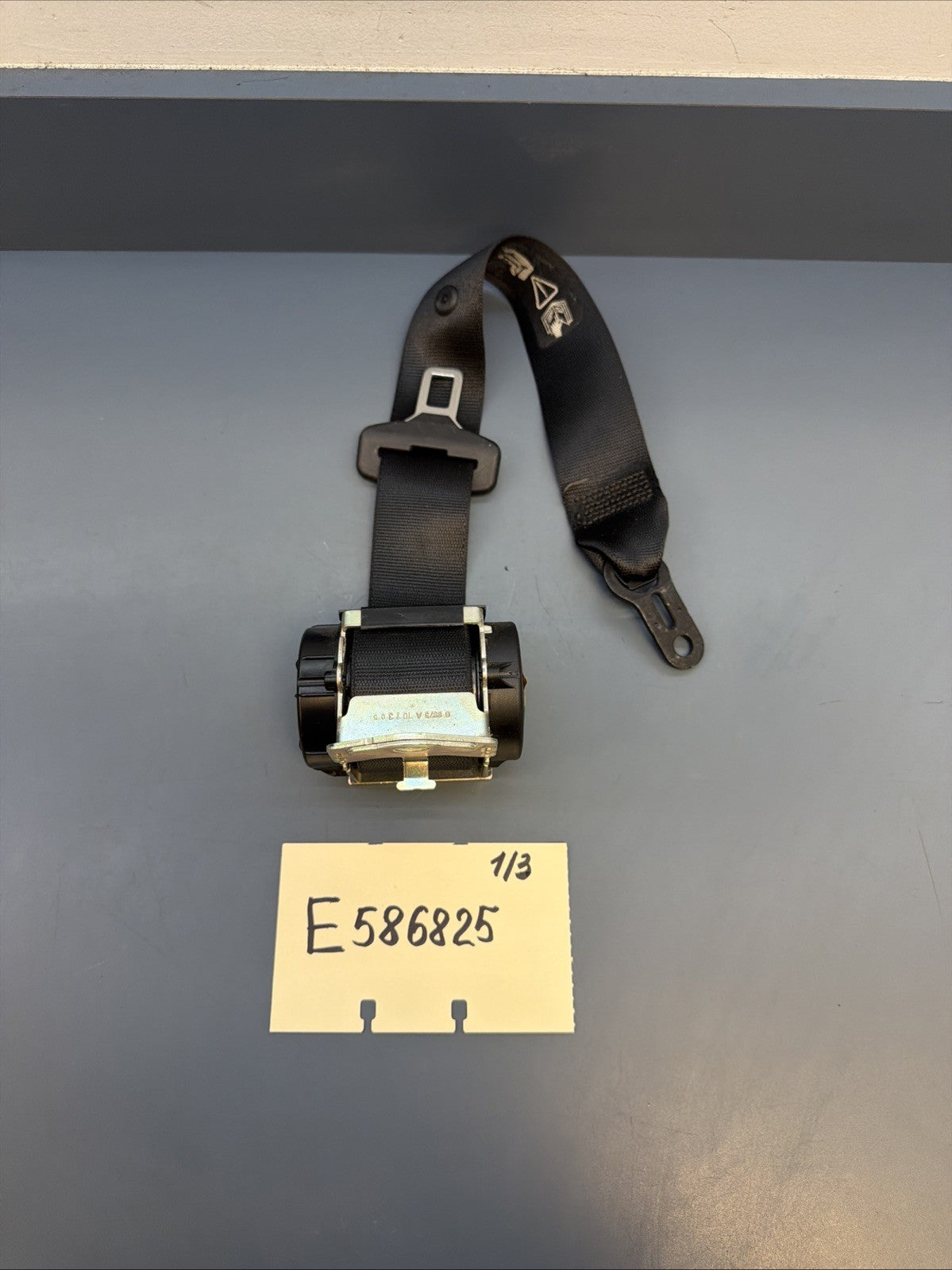 07-13 BMW E92 3-SERIES COUPE GENUINE REAR LEFT OR RIGHT SEAT BELT 608201000C