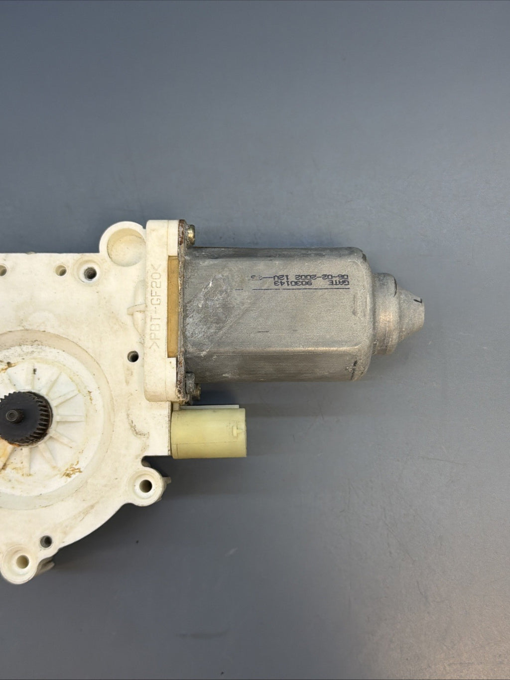 BMW E39 M5 540i 530i 525i PASSENGER FRONT WINDOW REGULATOR MOTOR 8360512