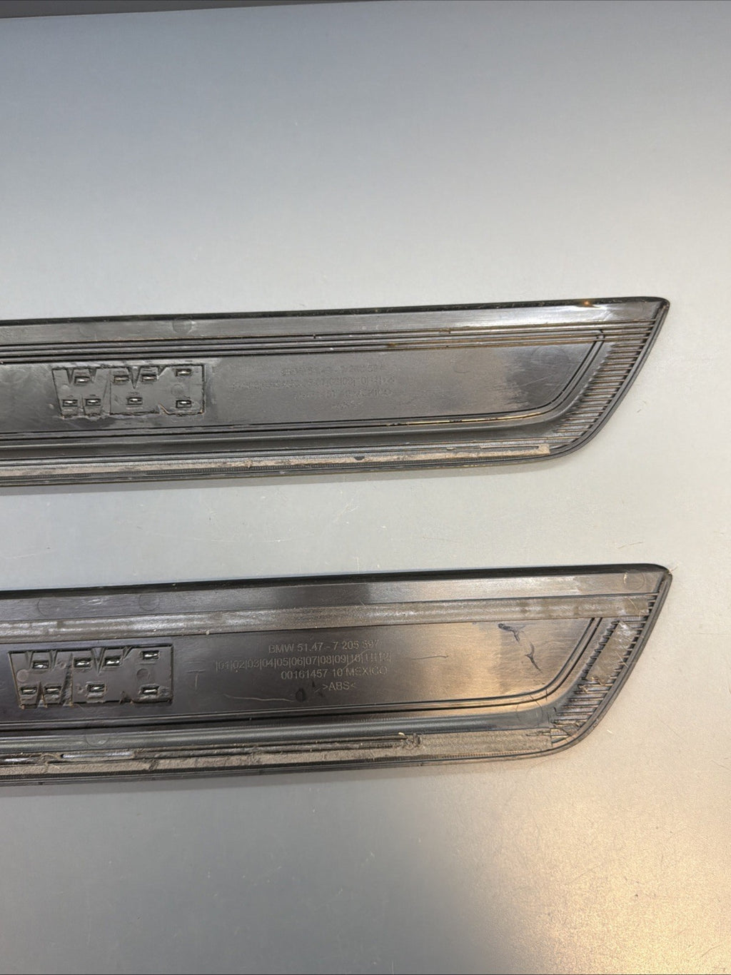 2011-2017 BMW X3 F25 FRONT LEFT RIGHT DOOR SILL SCUFF PLATE PANEL TRIM 7205597