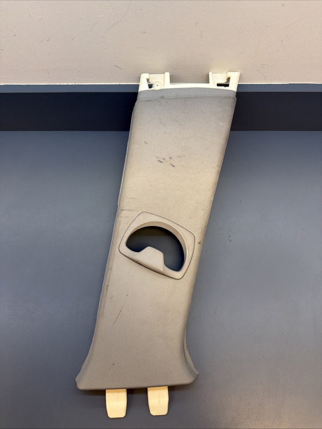 07-11 BMW 328I E90 Right Passenger Side Upper B Pillar Cover Grey 7058336 OEM