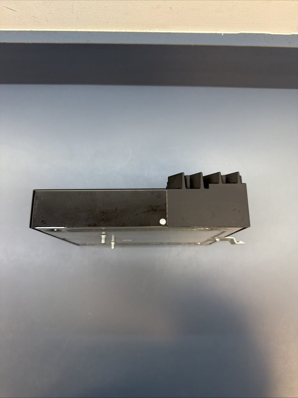 BMW 2003-2010 E83 HiFi AUDIO RADIO STERIO AMPLIFIER AMP OEM 9143150