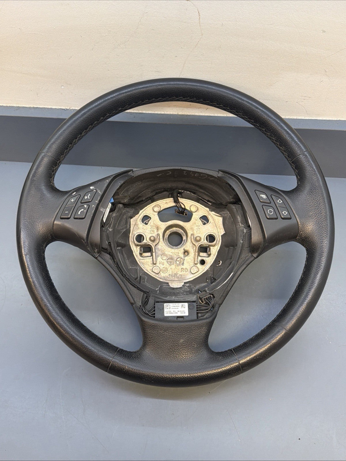 BMW 2006-2012 E90 E9X 3 SERIES BLACK LEATHER STEERING WHEEL OEM 3375E901