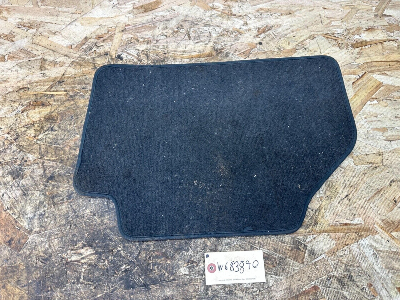 BMW 2003-2010 E83 X3 DRIVER SIDE BLACK CARPET FLOOR MAT OEM 51477065061
