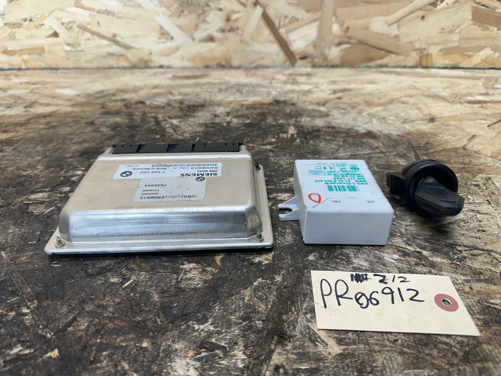 BMW 97-06 E46 325xi M54 ECU/DME+CAS IMMOBILIZER+KEY MS43 7528050+6905670