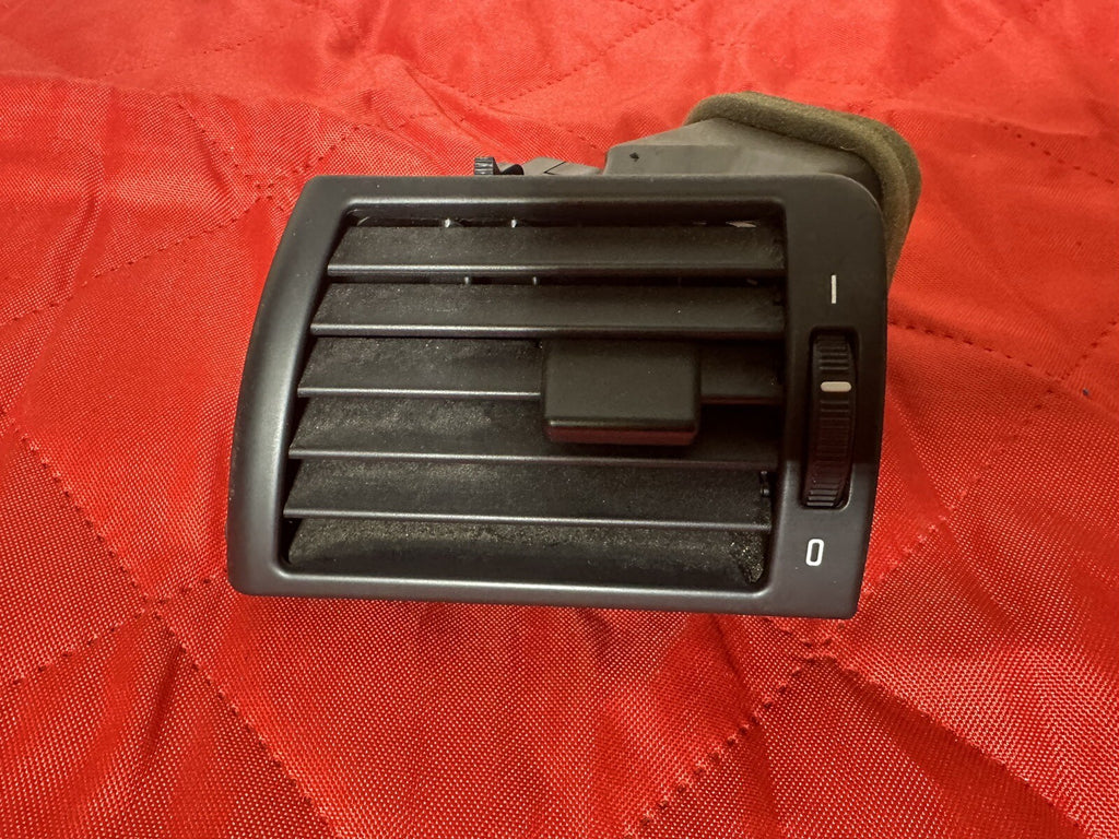 00-06 BMW 3-SERIES FRONT LEFT SIDE DASH FRESH GRILLE AIR VENT PANEL OEM 8361897