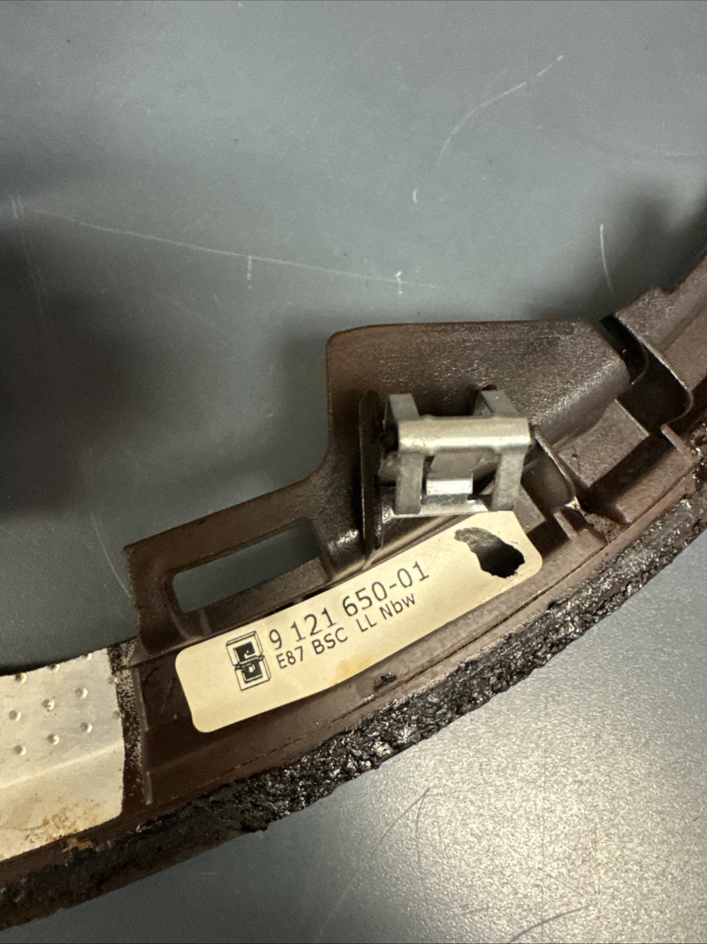 08-13 BMW E88 E82 128i Center Console Shifter Gray Wood Grain Trim OEM 9121650