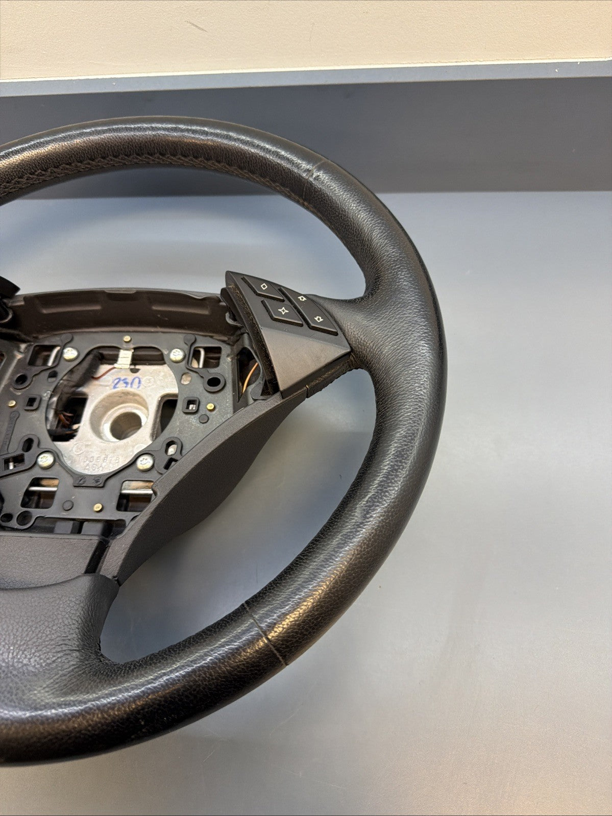 BMW 2004-2010 E60 3 SPOKE BLACK LEATHER STEERING WHEEL OEM 6079000