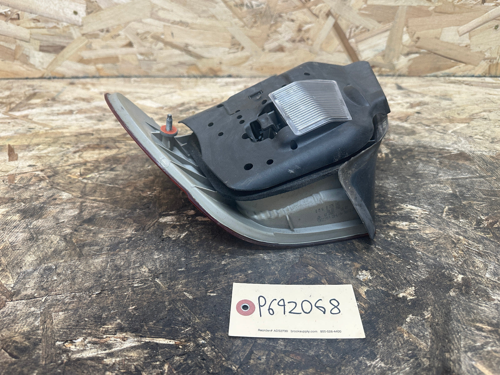 BMW 03-06 E46 LCI 3 SERIES CONVERTIBLE REAR OUTER TAIL LIGHTS L+R 2PC SET