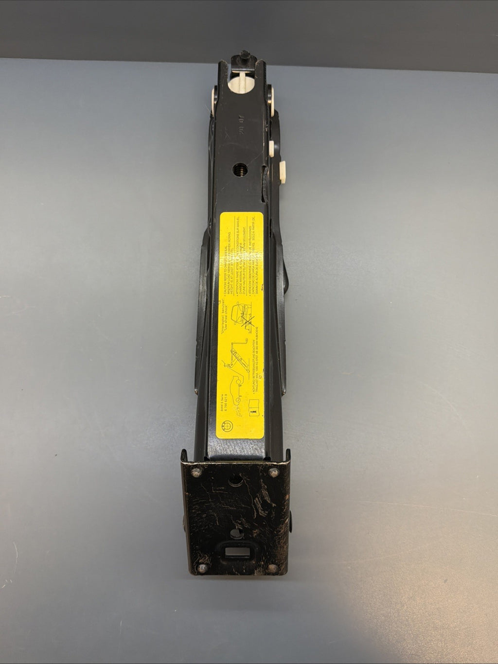04-10 BMW E60 BMW 550I 525i 530 I 650i SPARE TIRE JACK CAR LIFT OEM 6766621