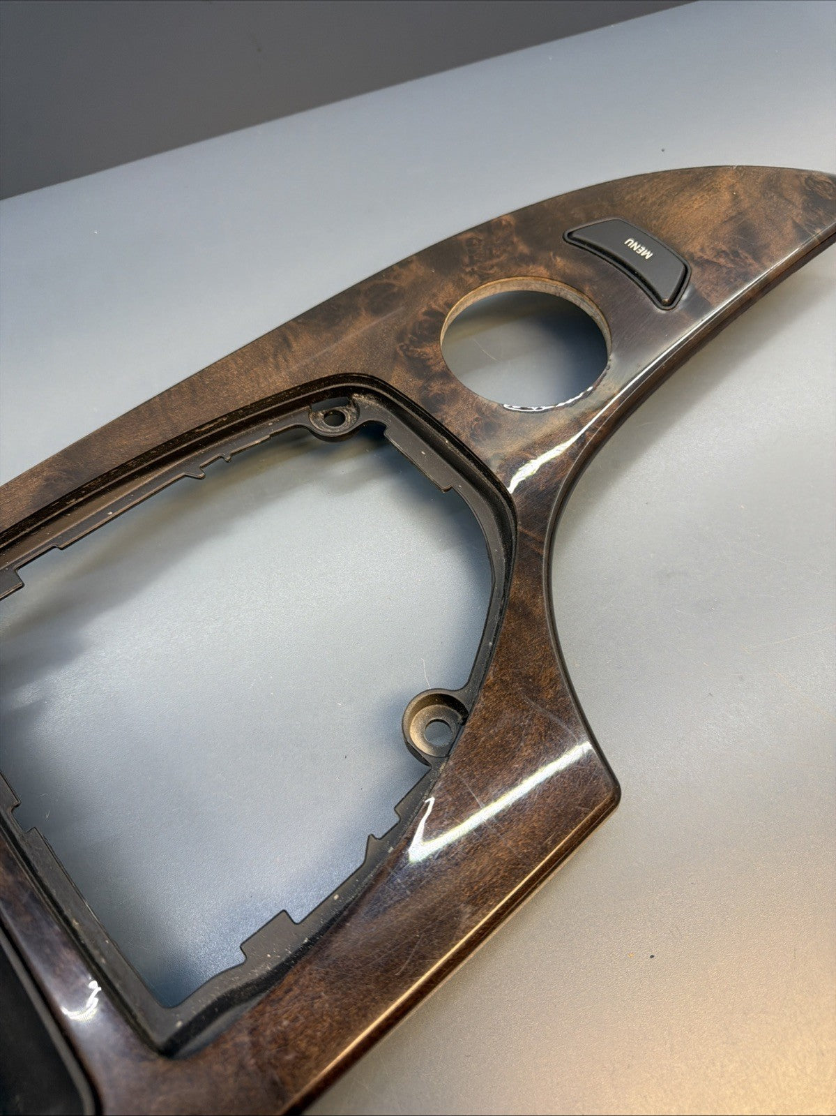 BMW E60 E61 5'es GEAR SHIFT BEZEL DECOR PANEL WITH ODDMENTS TRAY 9165231 6974707