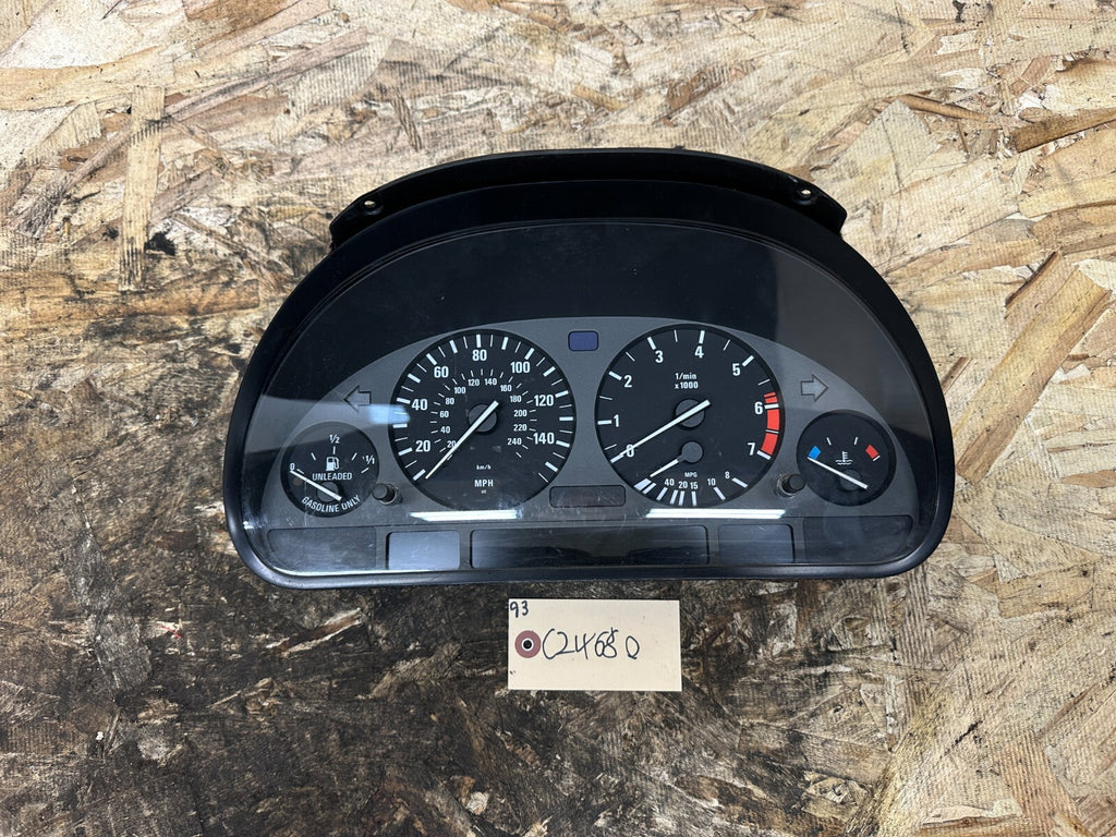 BMW 1995-2001 E38 7 SERIES INSTRUMENT GAUGE CLUSTER SPEEDOMETER OEM 62118381798