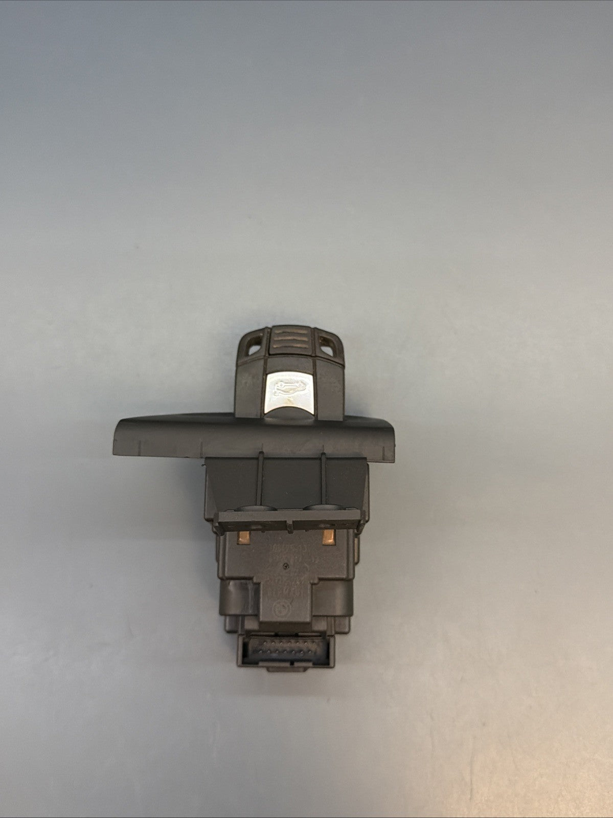 08-13 OEM BMW E82 E88 135 Dash Ignition Key Insert Reader Switch w key 6954717