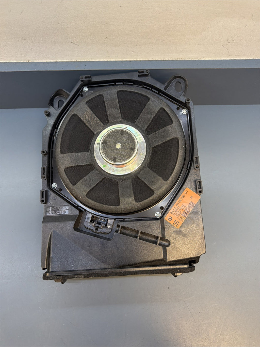 06-15 BMW X1 128I 330XI RIGHT PASSENGER SIDE SPEAKER SUBWOOFER OEM 65139143136