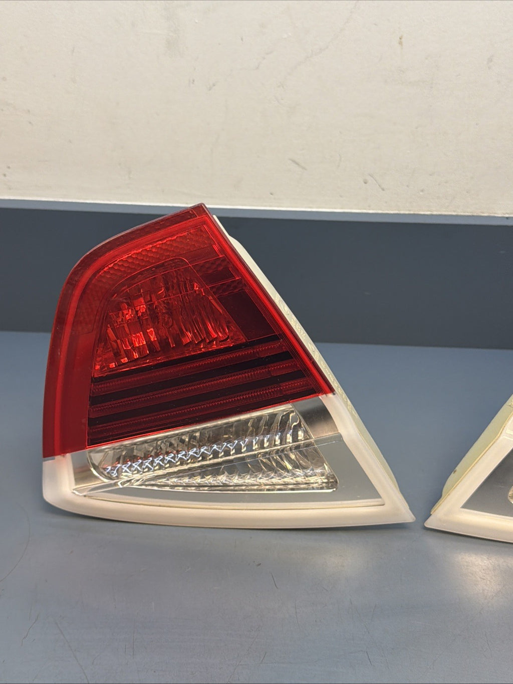 BMW PRE LCI E90 Genuine Right Left Inner Trunk Tail Lights 6937459 6937460